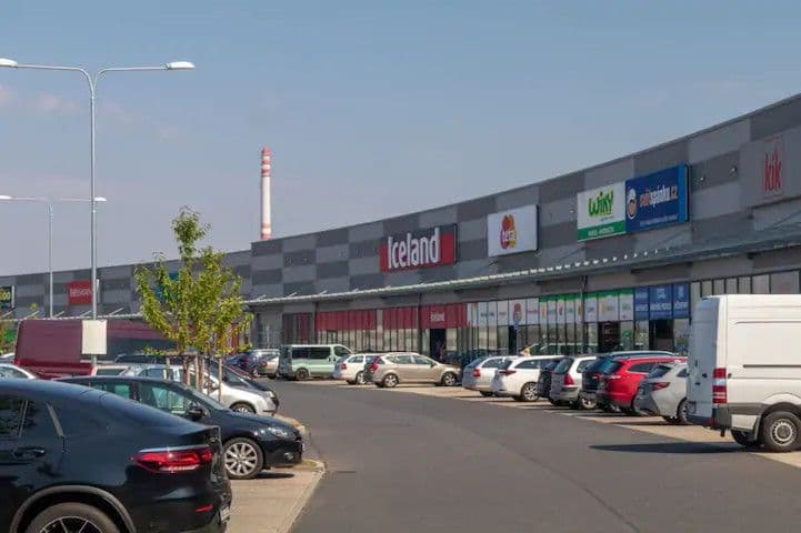 Prenájom bytu 70 m², Andersenova, Praha, Praha Prenájom bytu 70 m², Andersenova, Praha, Praha