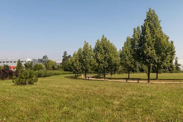 Prenájom bytu 70 m², Andersenova, Praha, Praha Prenájom bytu 70 m², Andersenova, Praha, Praha