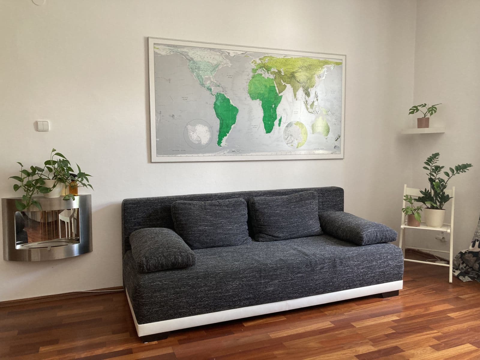 Prenájom bytu 59 m², Na Veselí, Praha, Praha Prenájom bytu 59 m², Na Veselí, Praha, Praha
