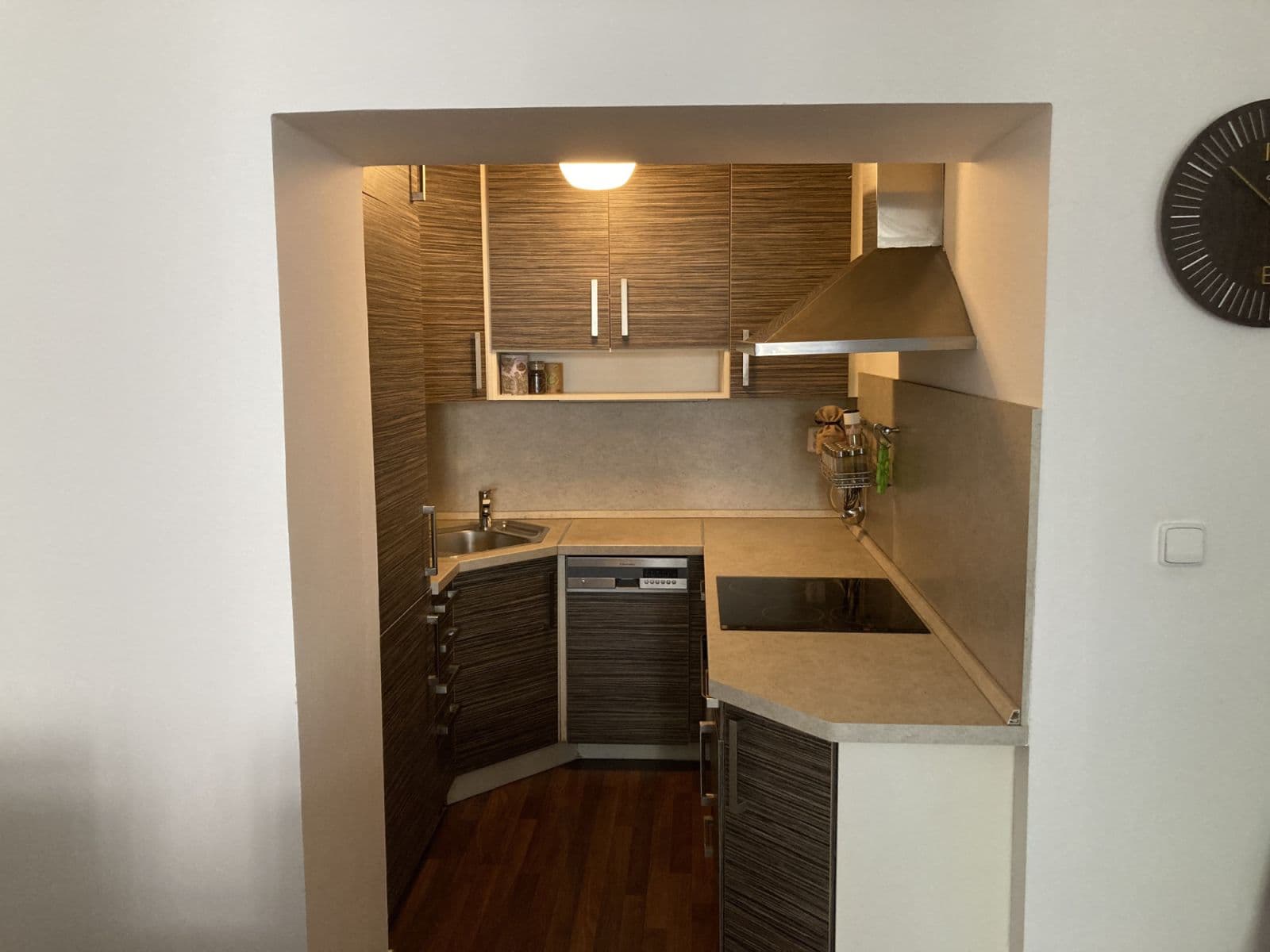 Prenájom bytu 59 m², Na Veselí, Praha, Praha Prenájom bytu 59 m², Na Veselí, Praha, Praha