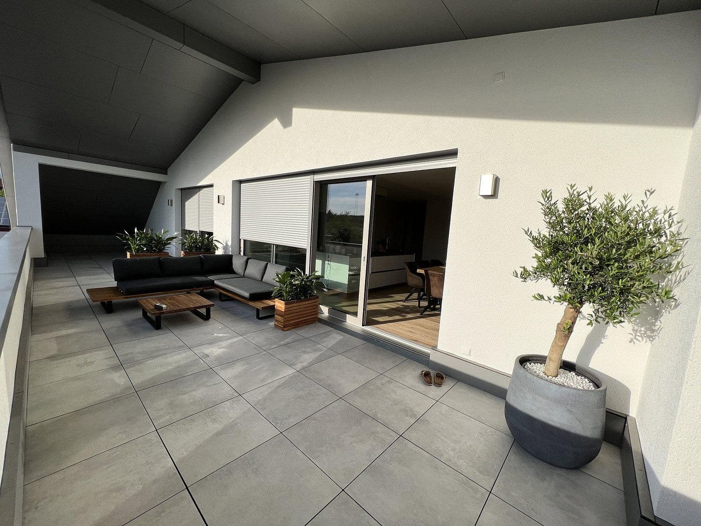 Prenájom bytu 6-izbový 205 m², Ziegeleistraße 11A, Buchen (Odenwald), Bádensko-Wurttembersko Prenájom bytu 6-izbový 205 m², Ziegeleistraße 11A, Buchen (Odenwald), Bádensko-Wurttembersko