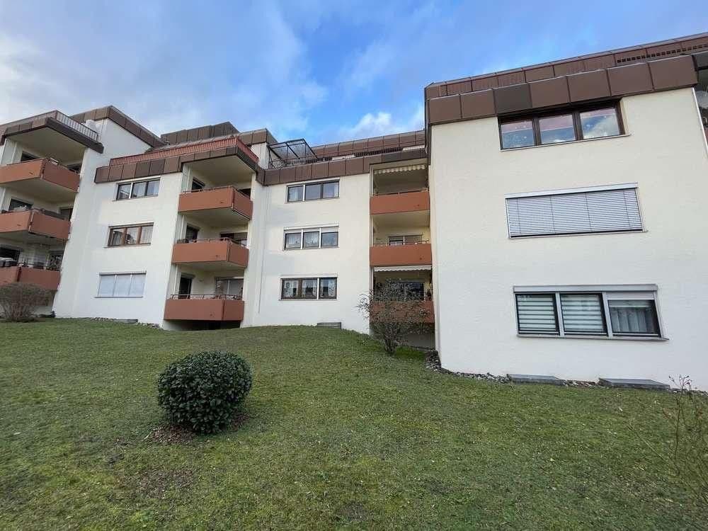 Prenájom bytu 5-izbový 116 m², Ammerbuch, Bádensko-Wurttembersko Prenájom bytu 5-izbový 116 m², Ammerbuch, Bádensko-Wurttembersko