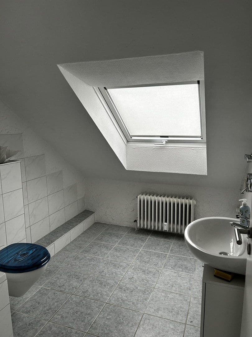 Prenájom bytu 3-izbový 89 m², Obere Waldstraße 22, Taunusstein, Hesensko Prenájom bytu 3-izbový 89 m², Obere Waldstraße 22, Taunusstein, Hesensko