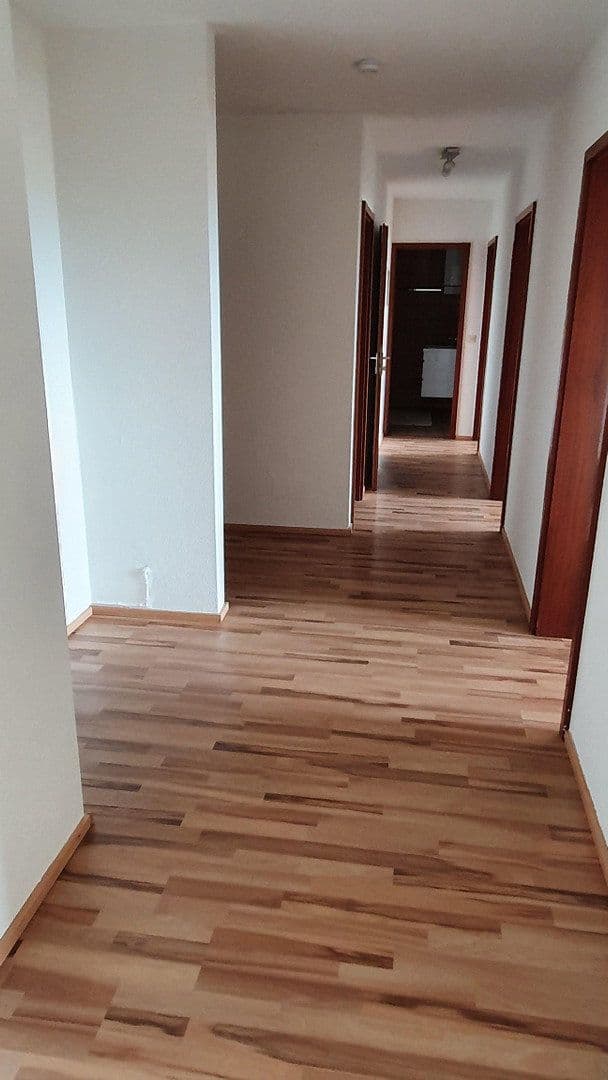 Predaj bytu 4-izbový 133 m², Reichenbach an der Fils, Bádensko-Wurttembersko Predaj bytu 4-izbový 133 m², Reichenbach an der Fils, Bádensko-Wurttembersko