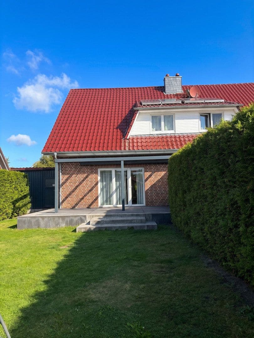 Predaj domu 130 m², pozemok 403 m², Hanstedt, Dolné Sasko Predaj domu 130 m², pozemok 403 m², Hanstedt, Dolné Sasko