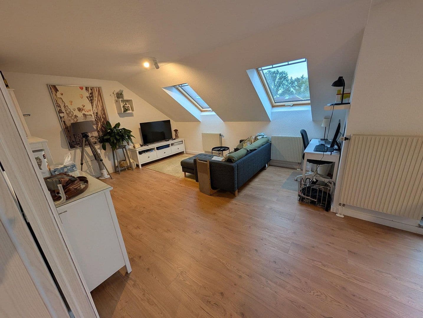 Prenájom bytu 3-izbový 85 m², Försterstraße 13, Coswig, Sasko Prenájom bytu 3-izbový 85 m², Försterstraße 13, Coswig, Sasko