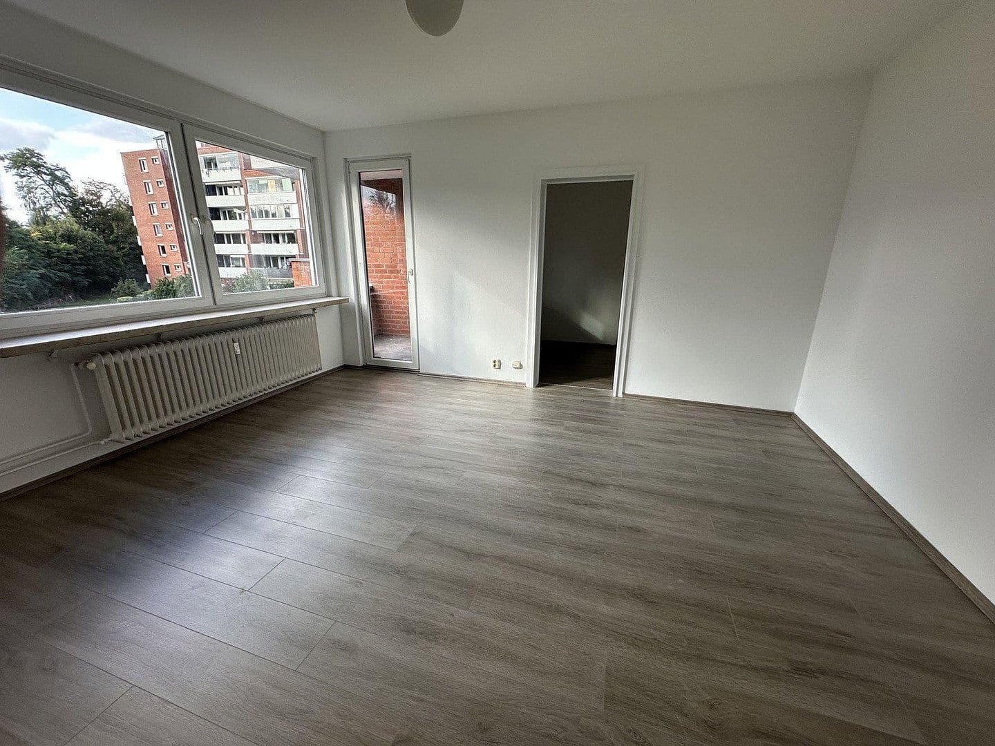 Prenájom bytu 2-izbový 50 m², Hamburg, Hamburg Prenájom bytu 2-izbový 50 m², Hamburg, Hamburg