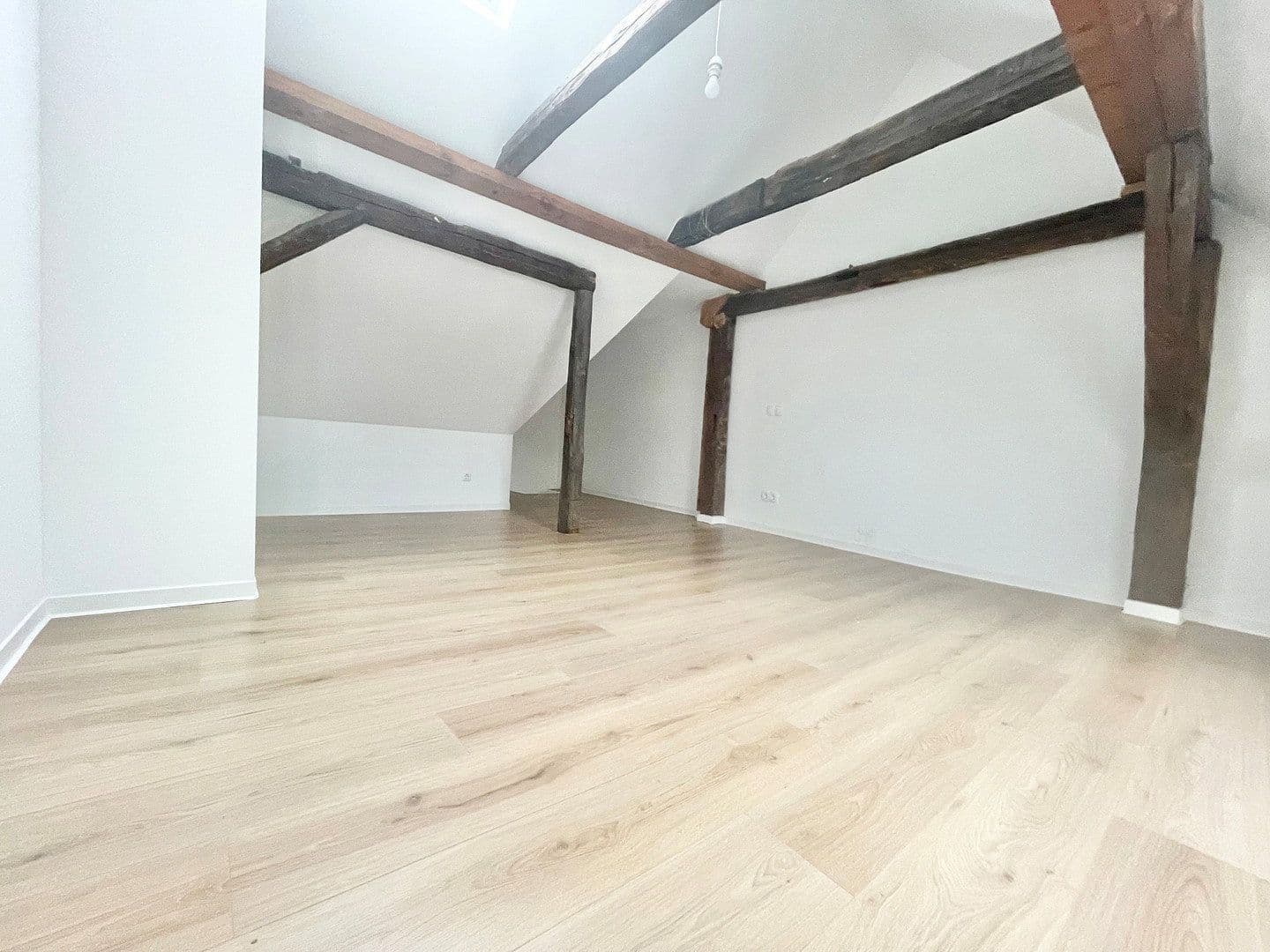 Predaj bytu 5-izbový 160 m², Eilenburger Straße 29, Taucha, Sasko Predaj bytu 5-izbový 160 m², Eilenburger Straße 29, Taucha, Sasko