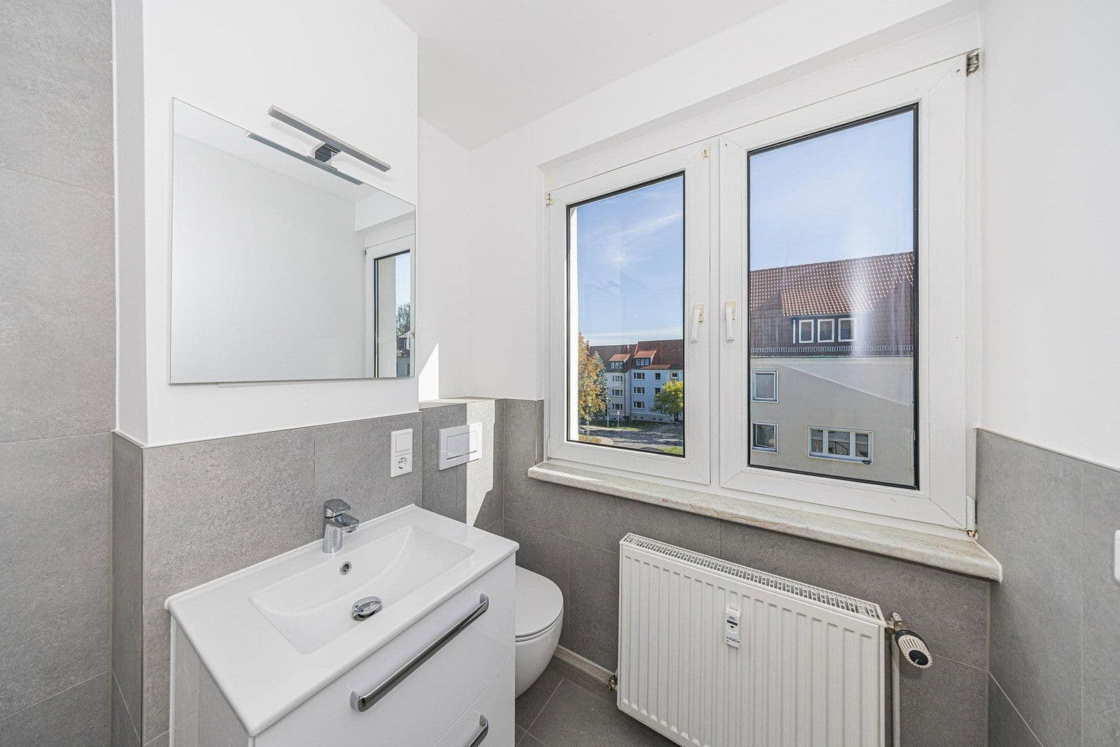 Predaj bytu 5-izbový 80 m², Peresaer Strasse 3b, Groitzsch, Sasko Predaj bytu 5-izbový 80 m², Peresaer Strasse 3b, Groitzsch, Sasko