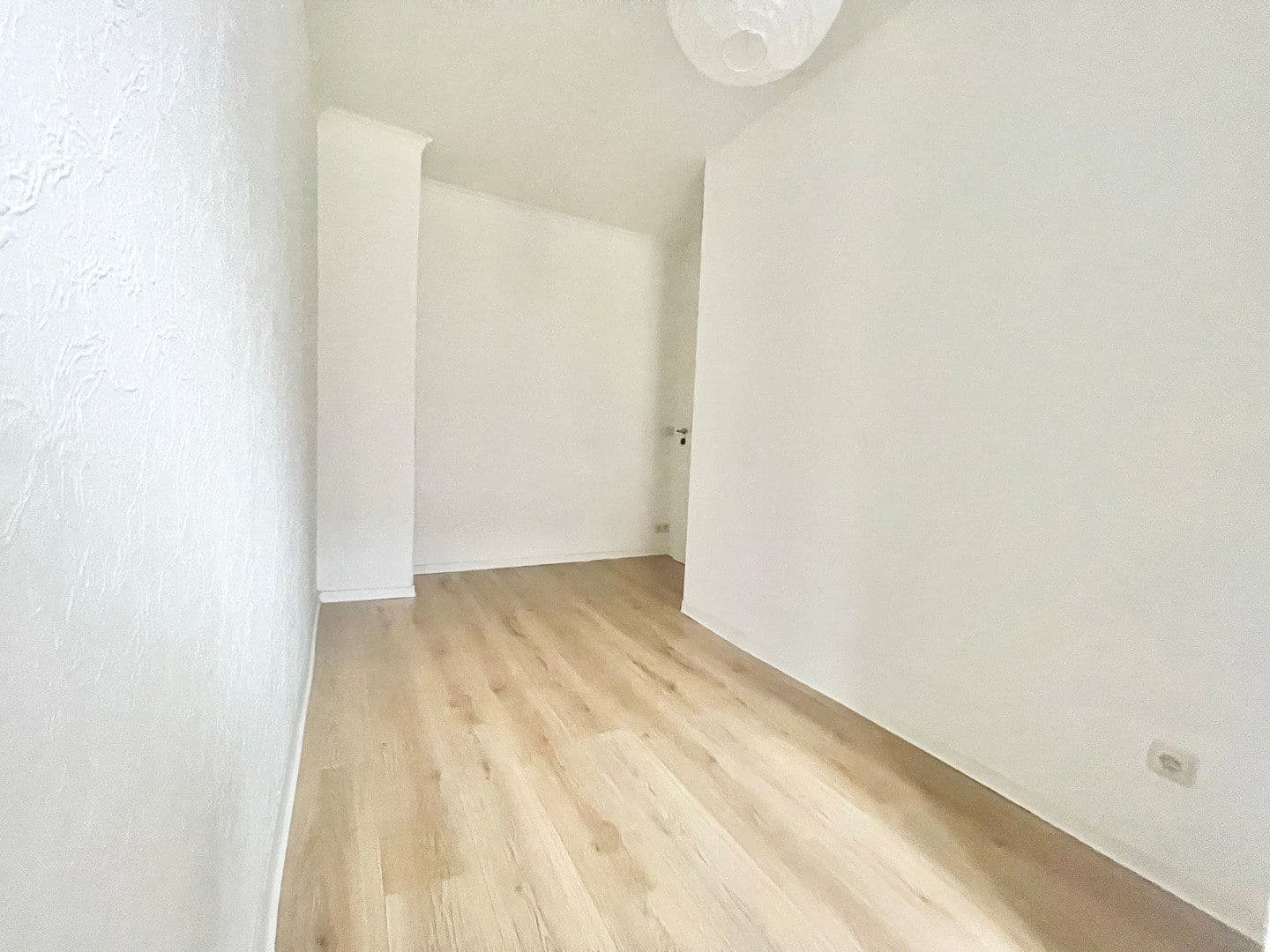Predaj bytu 5-izbový 160 m², Eilenburger Straße 29, Taucha, Sasko Predaj bytu 5-izbový 160 m², Eilenburger Straße 29, Taucha, Sasko