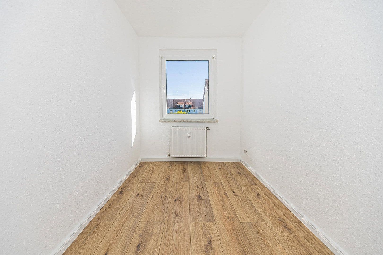 Predaj bytu 5-izbový 80 m², Peresaer Strasse 3b, Groitzsch, Sasko Predaj bytu 5-izbový 80 m², Peresaer Strasse 3b, Groitzsch, Sasko