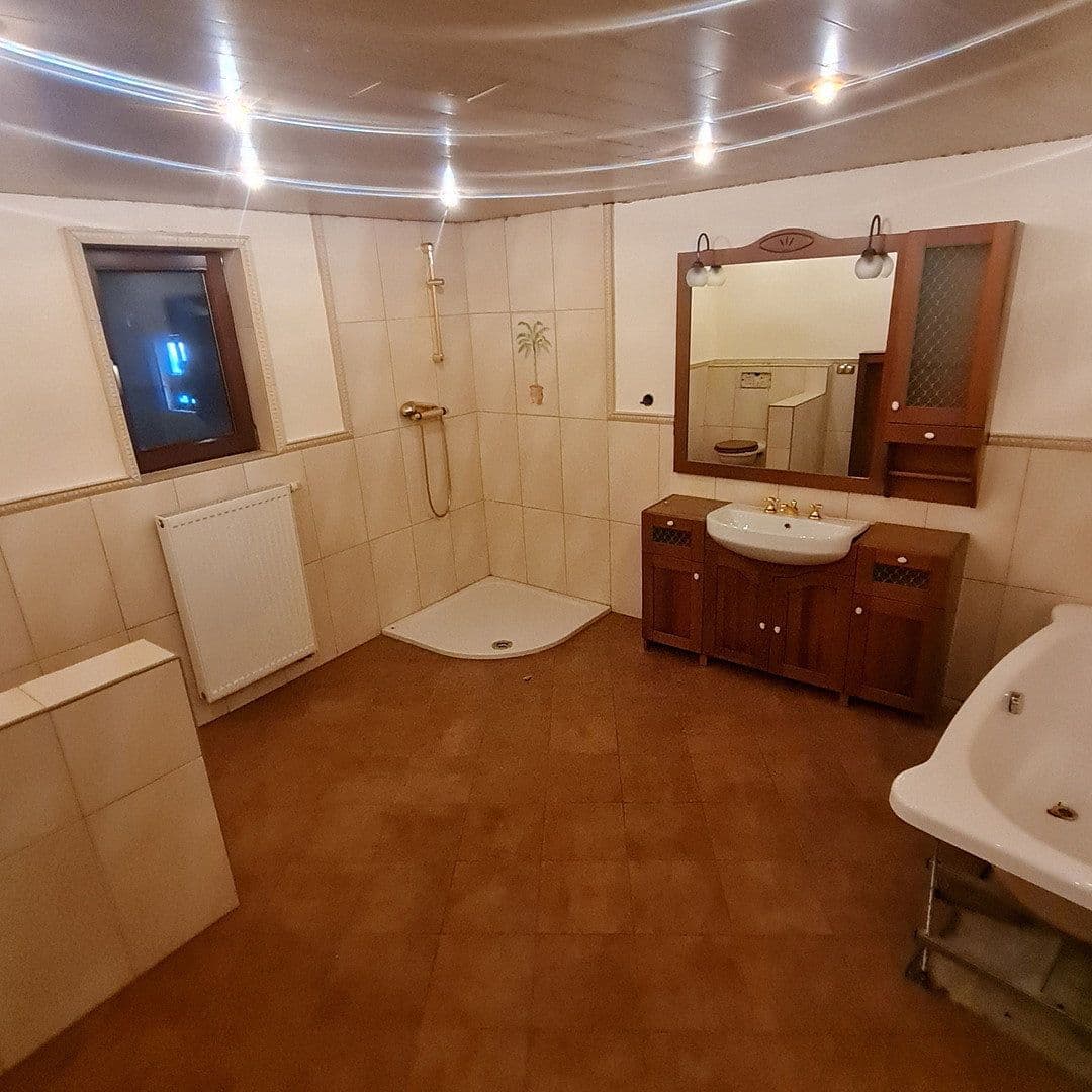 Predaj domu 207 m², pozemok 1.284 m², Trendelburg, Hesensko Predaj domu 207 m², pozemok 1.284 m², Trendelburg, Hesensko
