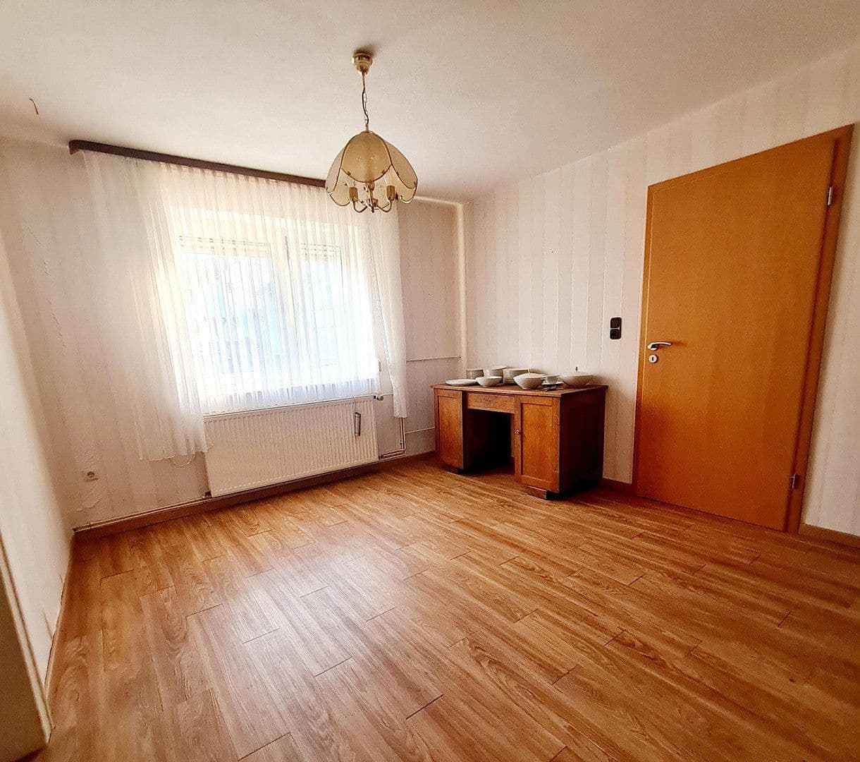 Predaj domu 207 m², pozemok 1.284 m², Trendelburg, Hesensko Predaj domu 207 m², pozemok 1.284 m², Trendelburg, Hesensko