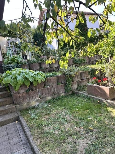 Predaj domu 145 m², pozemok 350 m², Wernau (Neckar), Bádensko-Wurttembersko Predaj domu 145 m², pozemok 350 m², Wernau (Neckar), Bádensko-Wurttembersko