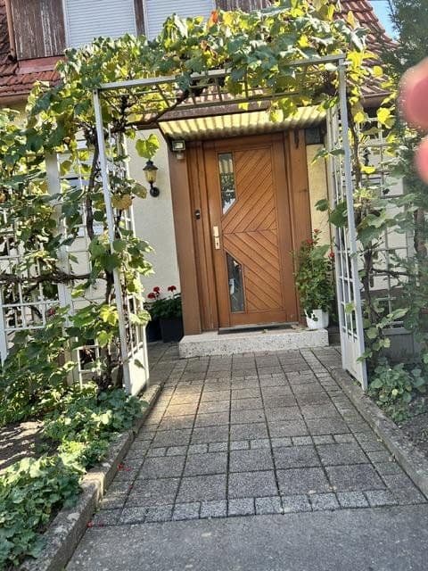 Predaj domu 145 m², pozemok 350 m², Wernau (Neckar), Bádensko-Wurttembersko Predaj domu 145 m², pozemok 350 m², Wernau (Neckar), Bádensko-Wurttembersko