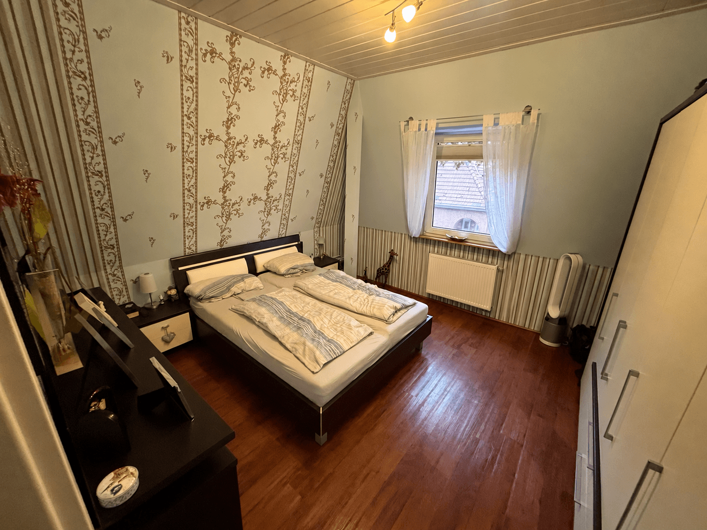 Predaj domu 165 m², pozemok 409 m², Duisburg, Severné Porýnie - Westfálsko Predaj domu 165 m², pozemok 409 m², Duisburg, Severné Porýnie - Westfálsko