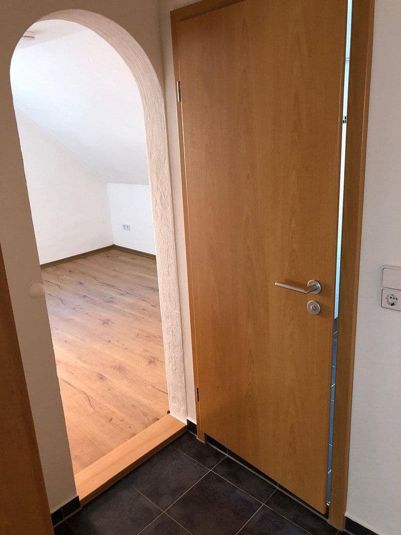 Prenájom bytu 2-izbový 39 m², Kurze Wertachstraße 5, Augsburg, Bavorsko Prenájom bytu 2-izbový 39 m², Kurze Wertachstraße 5, Augsburg, Bavorsko