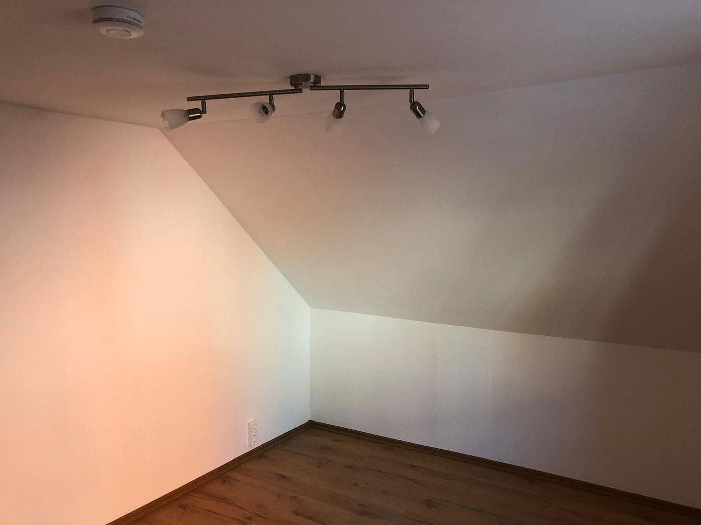 Prenájom bytu 2-izbový 39 m², Kurze Wertachstraße 5, Augsburg, Bavorsko Prenájom bytu 2-izbový 39 m², Kurze Wertachstraße 5, Augsburg, Bavorsko
