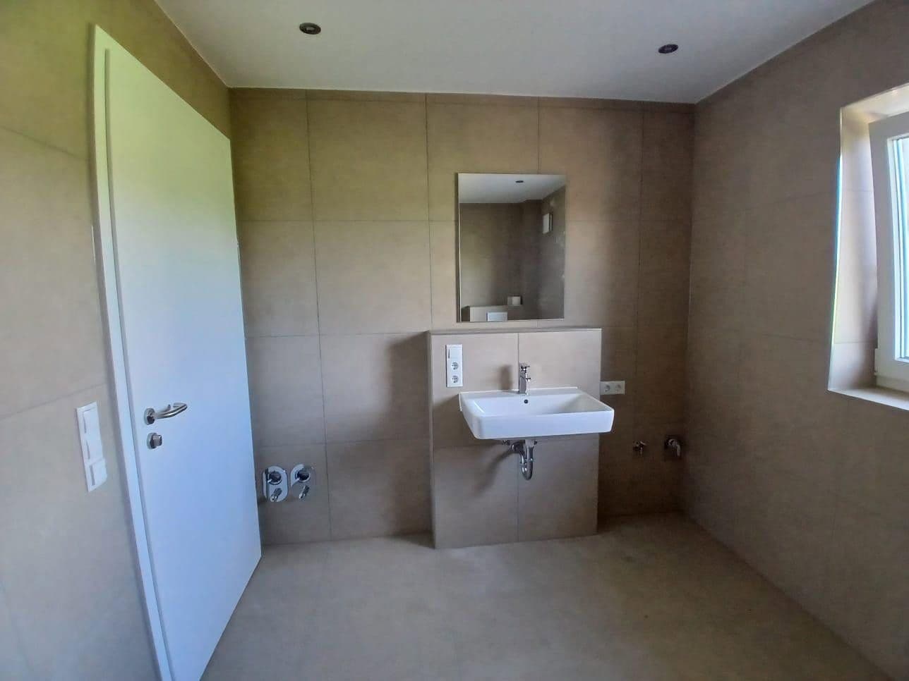 Prenájom bytu 3-izbový 80 m², Vördener Str. 11 a-d, Neuenkirchen-Vörden, Dolné Sasko Prenájom bytu 3-izbový 80 m², Vördener Str. 11 a-d, Neuenkirchen-Vörden, Dolné Sasko