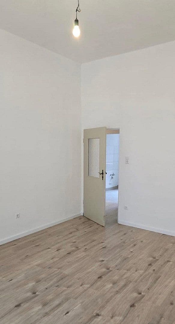 Prenájom bytu 3-izbový 67 m², Bürgermeister-Fuchs-Straße 24-26, Mannheim, Bádensko-Wurttembersko Prenájom bytu 3-izbový 67 m², Bürgermeister-Fuchs-Straße 24-26, Mannheim, Bádensko-Wurttembersko