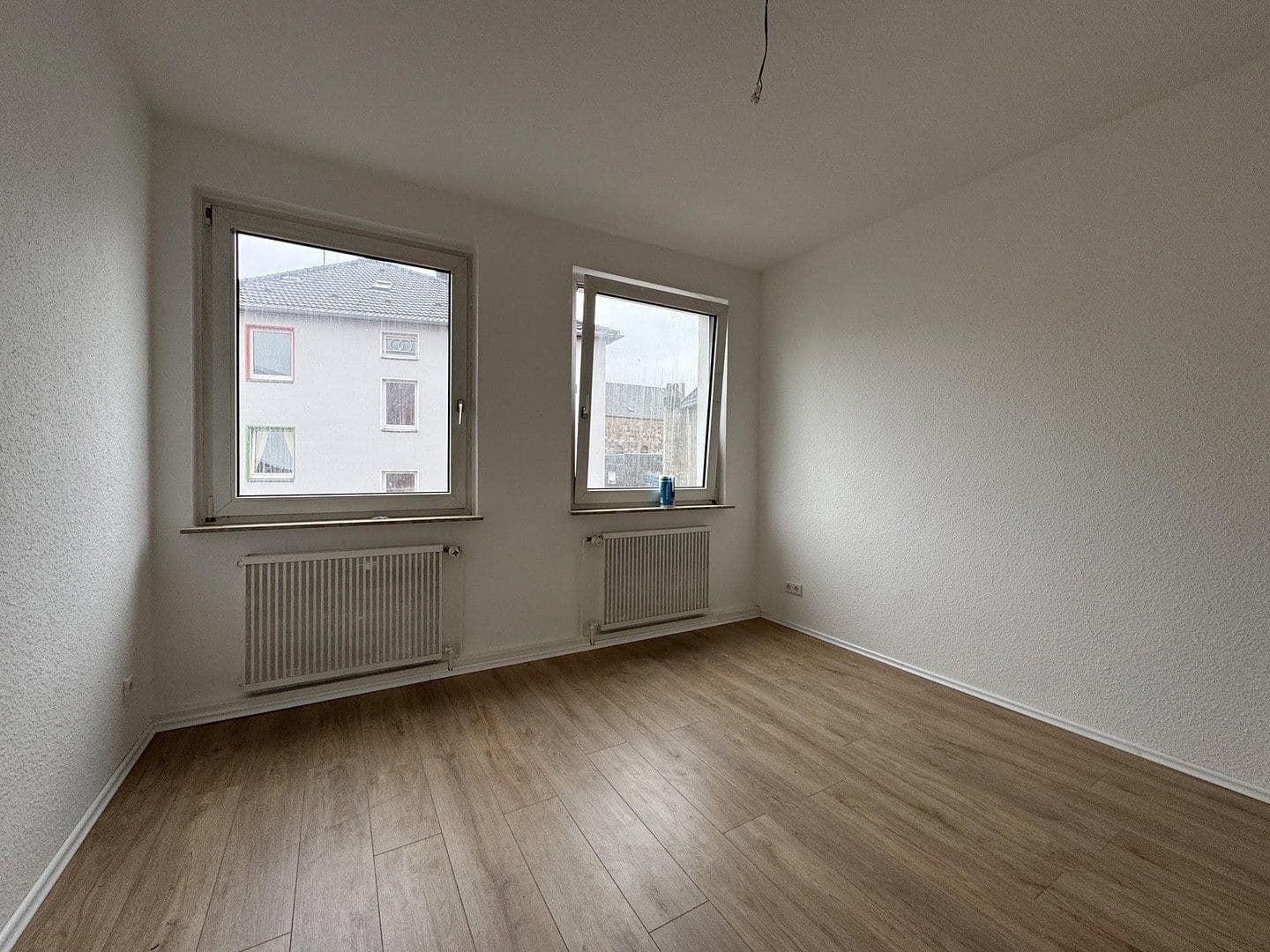 Prenájom bytu 3-izbový 71 m², Essener Straße 45a, Bochum, Severné Porýnie - Westfálsko Prenájom bytu 3-izbový 71 m², Essener Straße 45a, Bochum, Severné Porýnie - Westfálsko