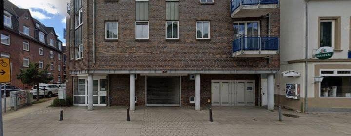 Predaj garáže, Arnoldistieg 2 / Holtenklinker Straße 79-78, Hamburg Bergedorf, Hamburg Predaj garáže, Arnoldistieg 2 / Holtenklinker Straße 79-78, Hamburg Bergedorf, Hamburg