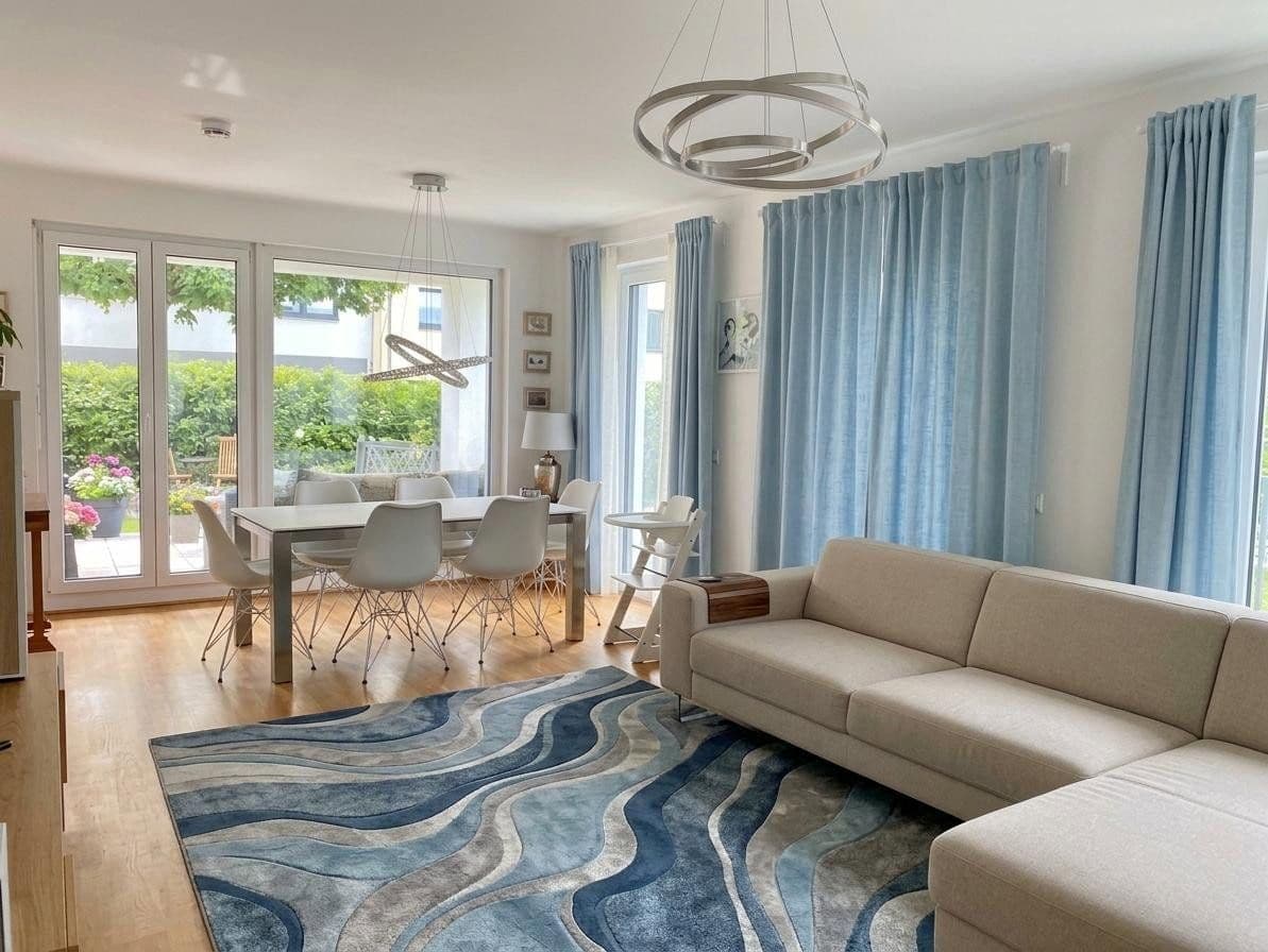 Predaj bytu 4-izbový 92 m², Neu-Isenburg, Hesensko Predaj bytu 4-izbový 92 m², Neu-Isenburg, Hesensko