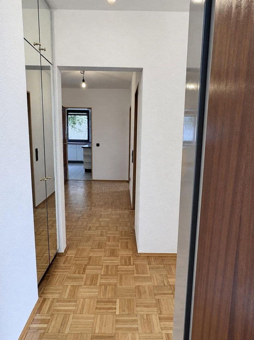 Predaj bytu 3-izbový 87 m², Ziesenißstraße 13, Hamburg, Hamburg Predaj bytu 3-izbový 87 m², Ziesenißstraße 13, Hamburg, Hamburg