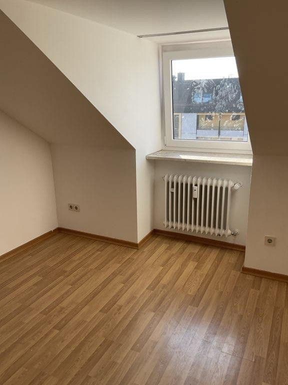 Prenájom bytu 2-izbový 59 m², Jachenauer Straße 15, München, Bavorsko Prenájom bytu 2-izbový 59 m², Jachenauer Straße 15, München, Bavorsko