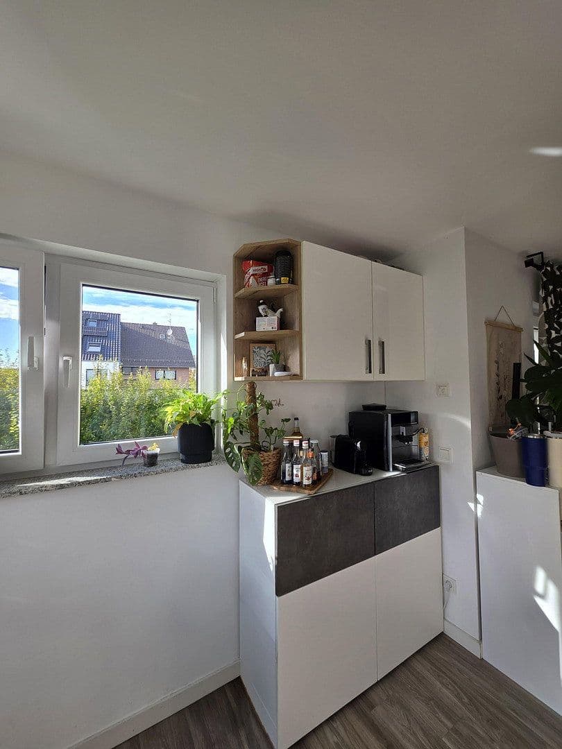 Prenájom bytu 4-izbový 104 m², Lambertusstr.36, Troisdorf, Severné Porýnie - Westfálsko Prenájom bytu 4-izbový 104 m², Lambertusstr.36, Troisdorf, Severné Porýnie - Westfálsko