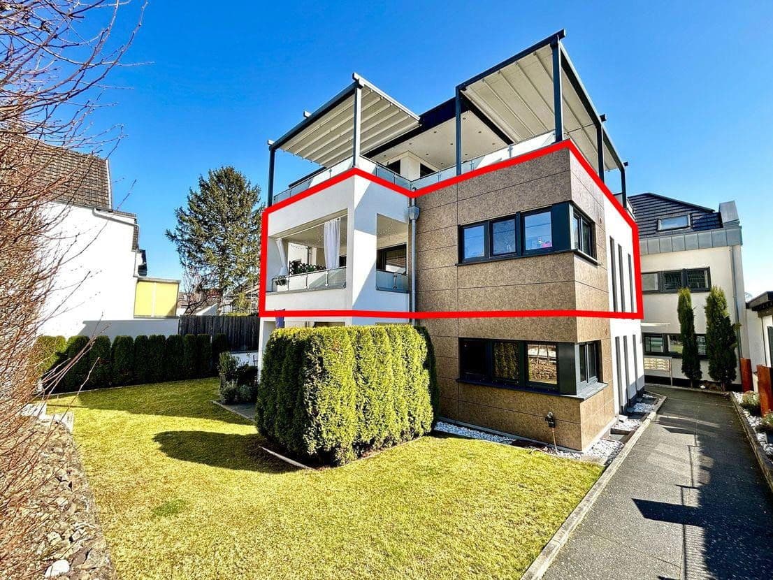 Prenájom bytu 4-izbový 104 m², Lambertusstr.36, Troisdorf, Severné Porýnie - Westfálsko Prenájom bytu 4-izbový 104 m², Lambertusstr.36, Troisdorf, Severné Porýnie - Westfálsko