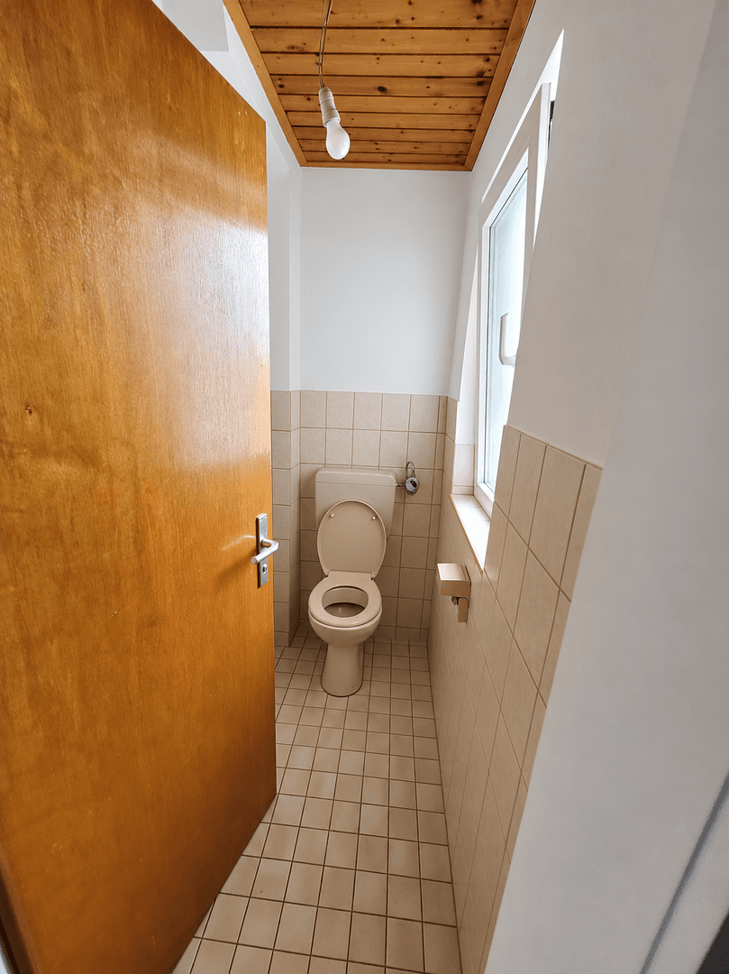 Prenájom bytu 4-izbový 110 m², Kurze Straße 4, Illingen, Bádensko-Wurttembersko Prenájom bytu 4-izbový 110 m², Kurze Straße 4, Illingen, Bádensko-Wurttembersko