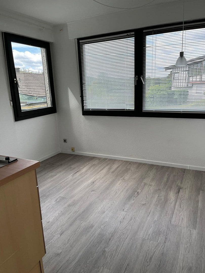 Predaj domu 230 m², pozemok 1.000 m², Am Eichenkamp 32, Nümbrecht, Severné Porýnie - Westfálsko Predaj domu 230 m², pozemok 1.000 m², Am Eichenkamp 32, Nümbrecht, Severné Porýnie - Westfálsko