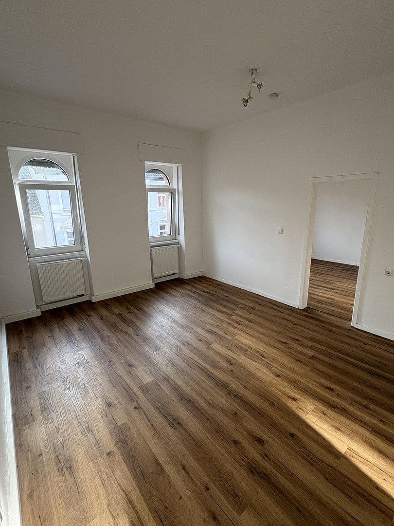 Prenájom bytu 2-izbový 53 m², Kaiserslautern, Porýnie-Falcko Prenájom bytu 2-izbový 53 m², Kaiserslautern, Porýnie-Falcko