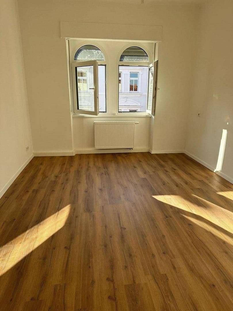 Prenájom bytu 2-izbový 53 m², Kaiserslautern, Porýnie-Falcko Prenájom bytu 2-izbový 53 m², Kaiserslautern, Porýnie-Falcko