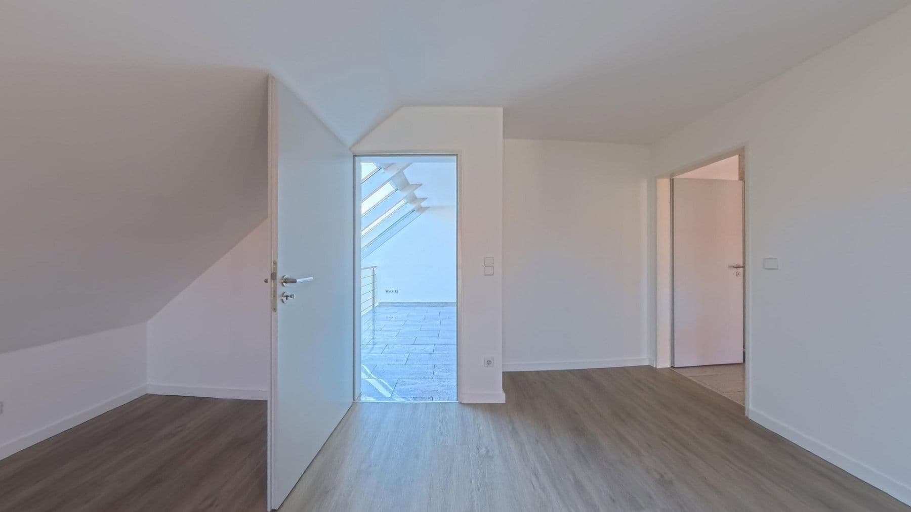Predaj domu 230 m², pozemok 680 m², Am Hohen Rain 38, Ulm, Bádensko-Wurttembersko Predaj domu 230 m², pozemok 680 m², Am Hohen Rain 38, Ulm, Bádensko-Wurttembersko