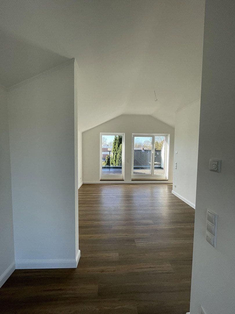 Prenájom domu 145 m², pozemok 44 m², Meiendorferstrasse, 97, Hamburg, Hamburg Prenájom domu 145 m², pozemok 44 m², Meiendorferstrasse, 97, Hamburg, Hamburg