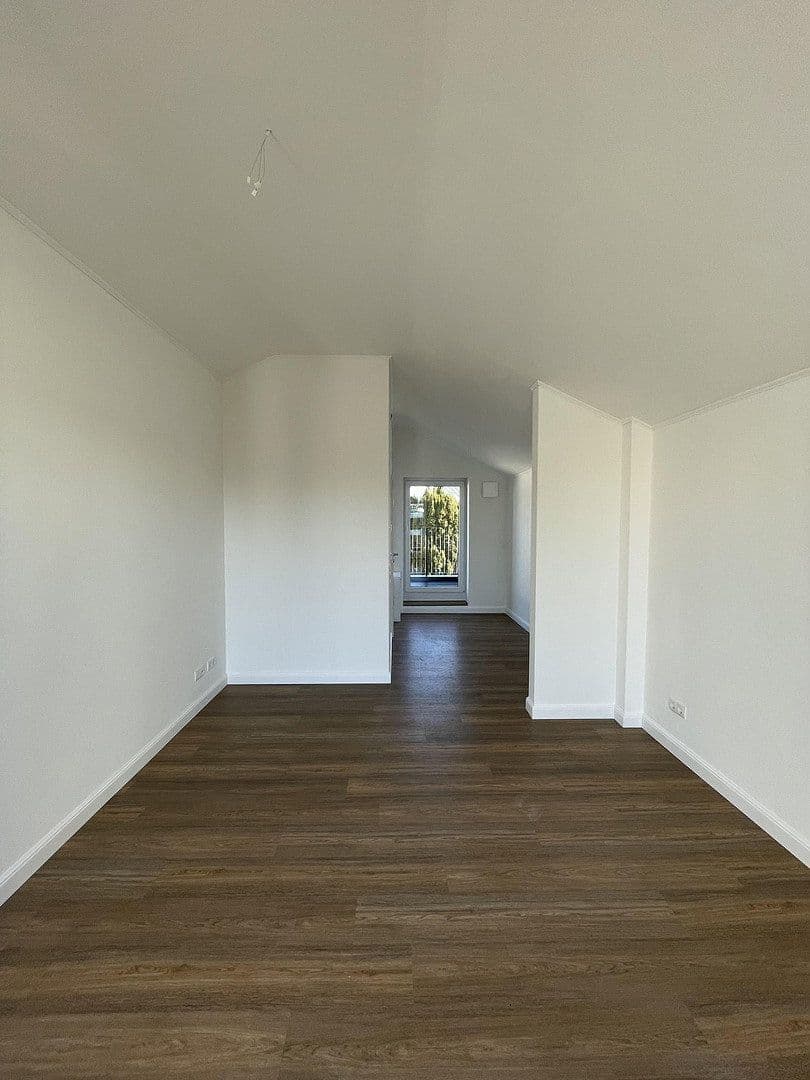 Prenájom domu 145 m², pozemok 44 m², Meiendorferstrasse, 97, Hamburg, Hamburg Prenájom domu 145 m², pozemok 44 m², Meiendorferstrasse, 97, Hamburg, Hamburg