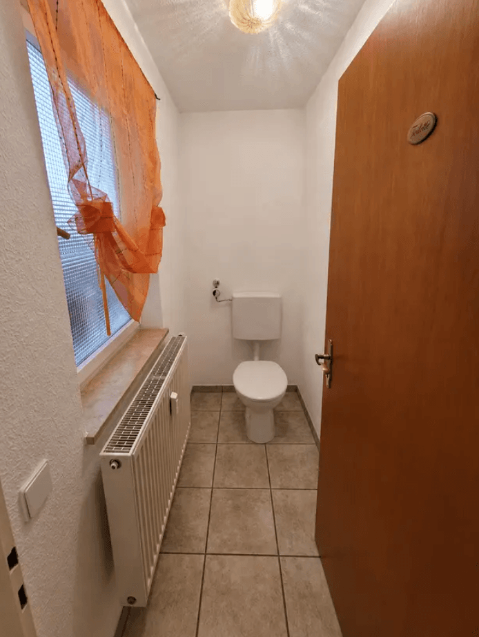 Prenájom bytu 3-izbový 97 m², Kurze Straße 4, Illingen, Bádensko-Wurttembersko Prenájom bytu 3-izbový 97 m², Kurze Straße 4, Illingen, Bádensko-Wurttembersko