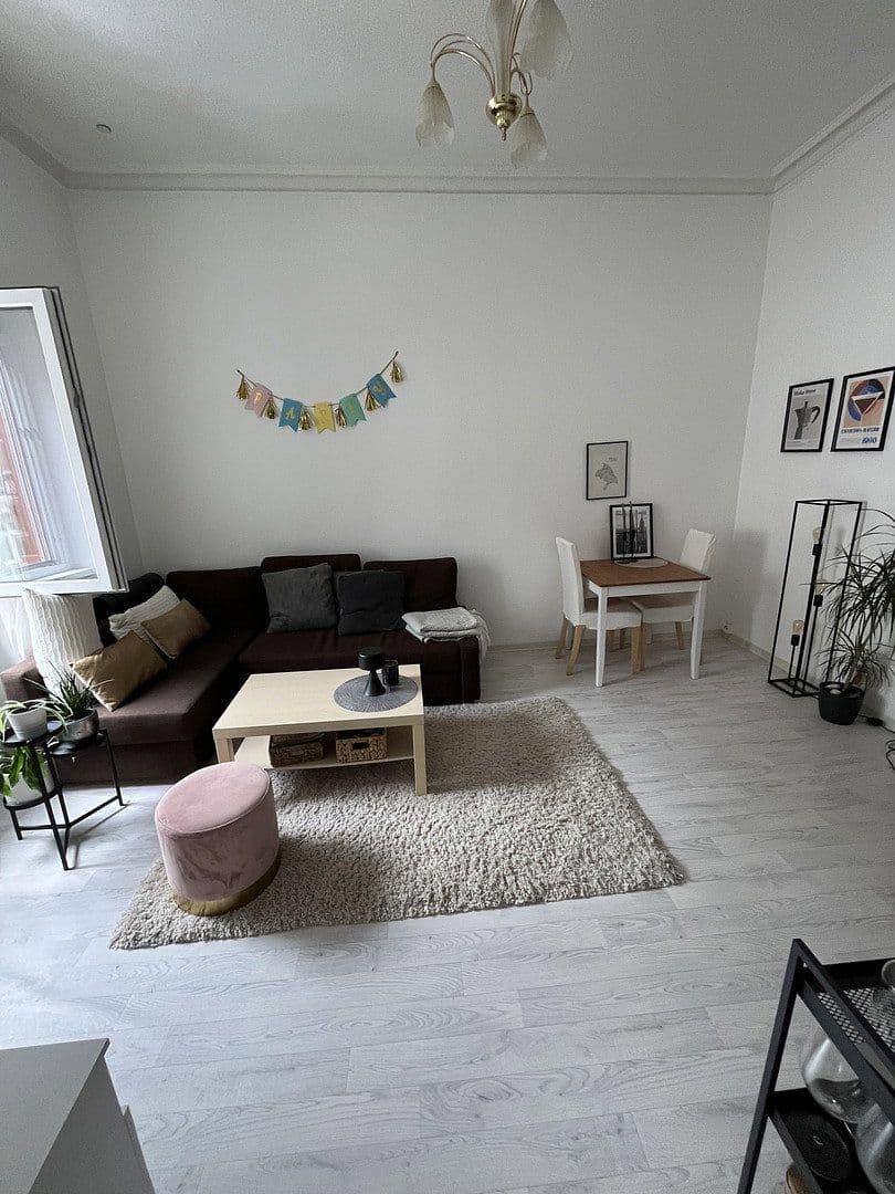 Prenájom bytu 2-izbový 52 m², Kaiserslautern, Porýnie-Falcko Prenájom bytu 2-izbový 52 m², Kaiserslautern, Porýnie-Falcko