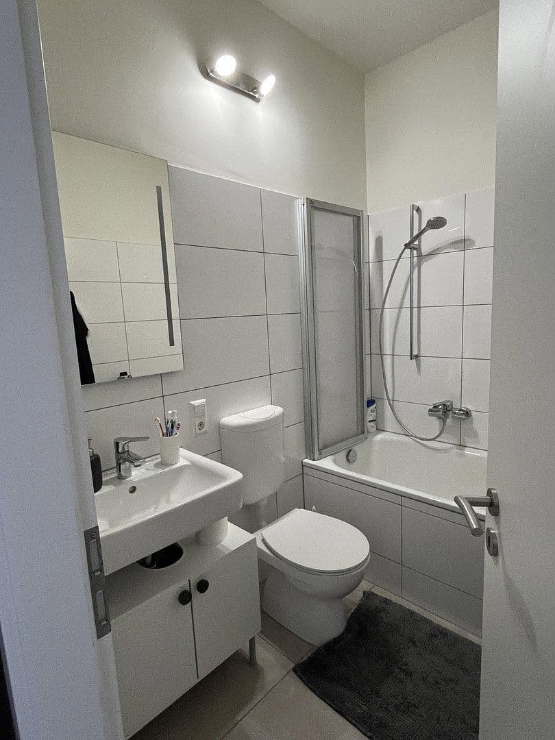 Prenájom bytu 2-izbový 52 m², Kaiserslautern, Porýnie-Falcko Prenájom bytu 2-izbový 52 m², Kaiserslautern, Porýnie-Falcko
