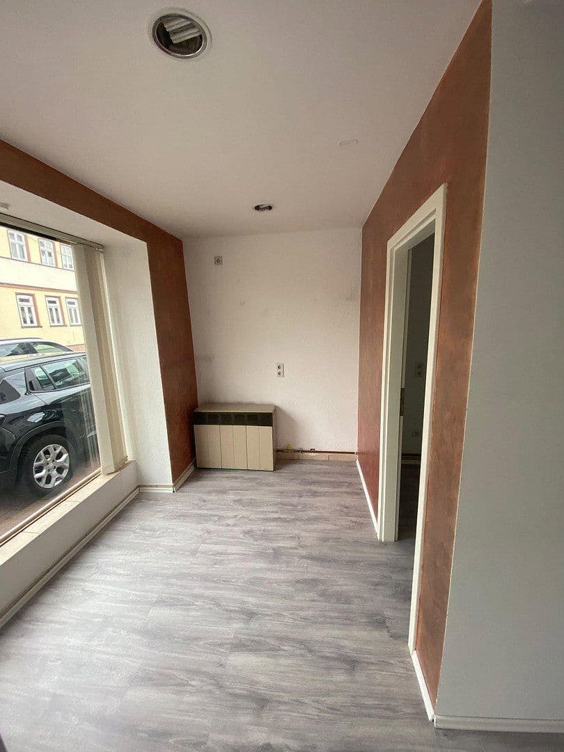 Predaj nebytového priestoru 22 m², Alt Zeilsheim 47, Frankfurt, Hesensko Predaj nebytového priestoru 22 m², Alt Zeilsheim 47, Frankfurt, Hesensko