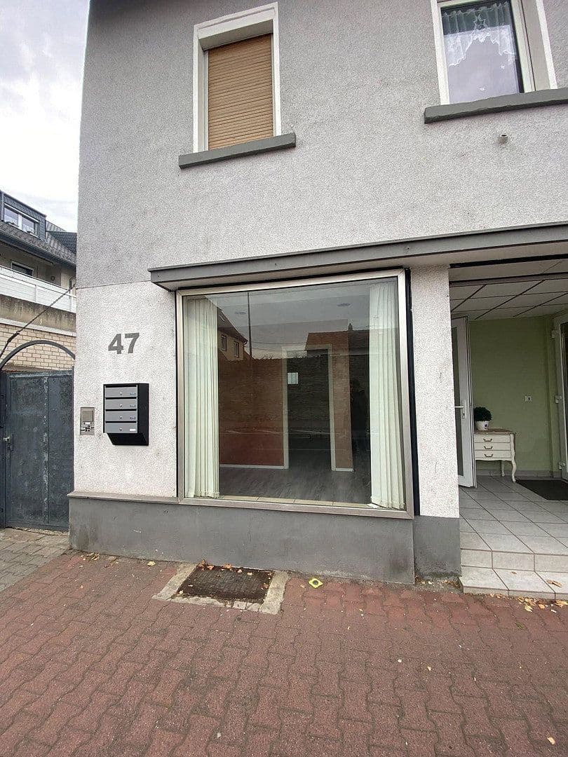 Predaj nebytového priestoru 22 m², Alt Zeilsheim 47, Frankfurt, Hesensko Predaj nebytového priestoru 22 m², Alt Zeilsheim 47, Frankfurt, Hesensko