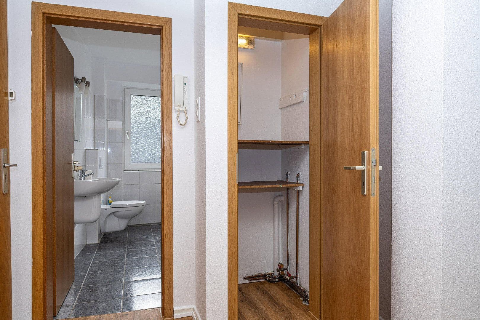 Prenájom bytu 3-izbový 69 m², Vestische Straße 2a, Oberhausen, Severné Porýnie - Westfálsko Prenájom bytu 3-izbový 69 m², Vestische Straße 2a, Oberhausen, Severné Porýnie - Westfálsko