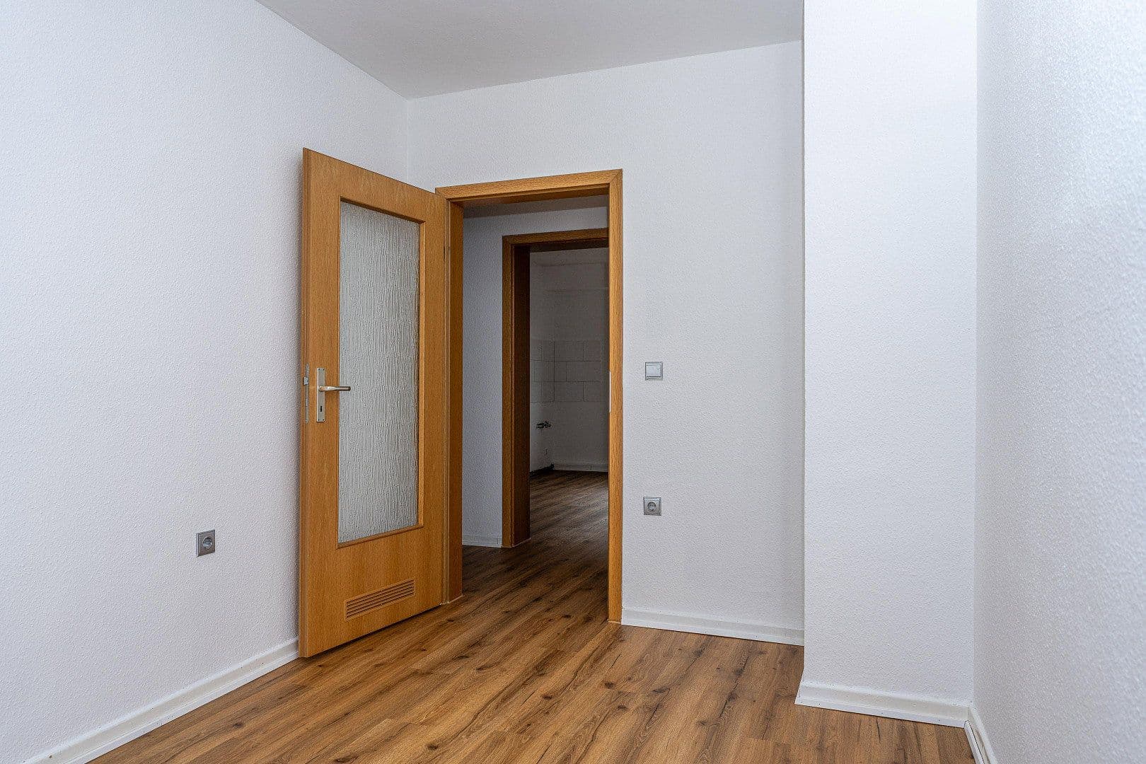 Prenájom bytu 3-izbový 69 m², Vestische Straße 2a, Oberhausen, Severné Porýnie - Westfálsko Prenájom bytu 3-izbový 69 m², Vestische Straße 2a, Oberhausen, Severné Porýnie - Westfálsko
