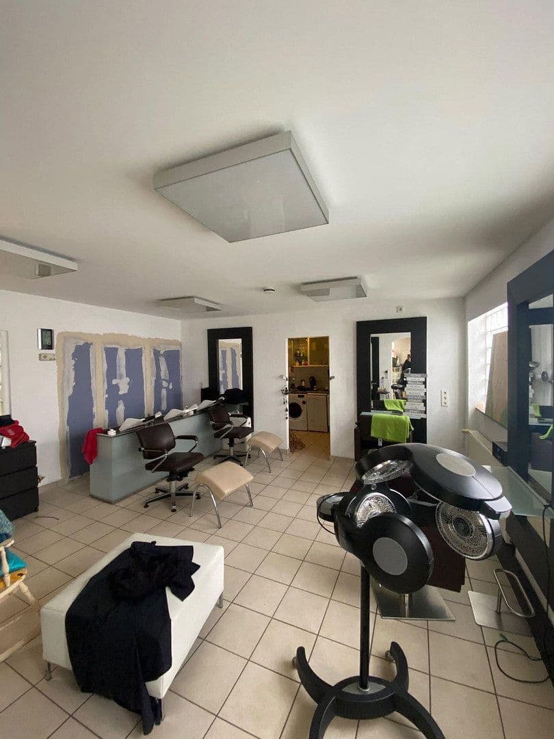 Predaj nebytového priestoru 55 m², Alt Zeilsheim 47, Frankfurt am Main, Hesensko Predaj nebytového priestoru 55 m², Alt Zeilsheim 47, Frankfurt am Main, Hesensko
