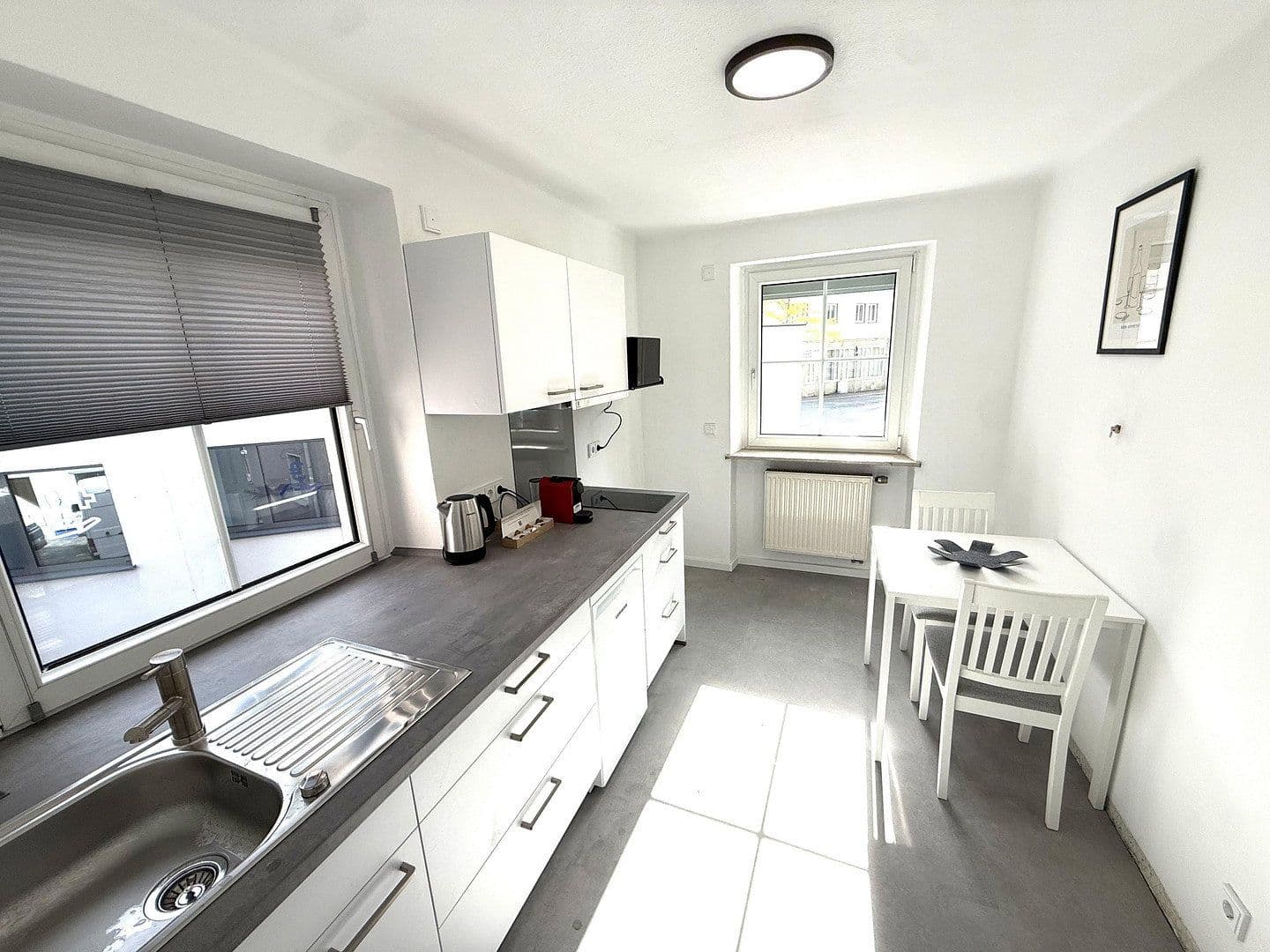 Prenájom bytu 1-izbový 14 m², Bahnhofstraße 13, Münchberg, Bavorsko Prenájom bytu 1-izbový 14 m², Bahnhofstraße 13, Münchberg, Bavorsko