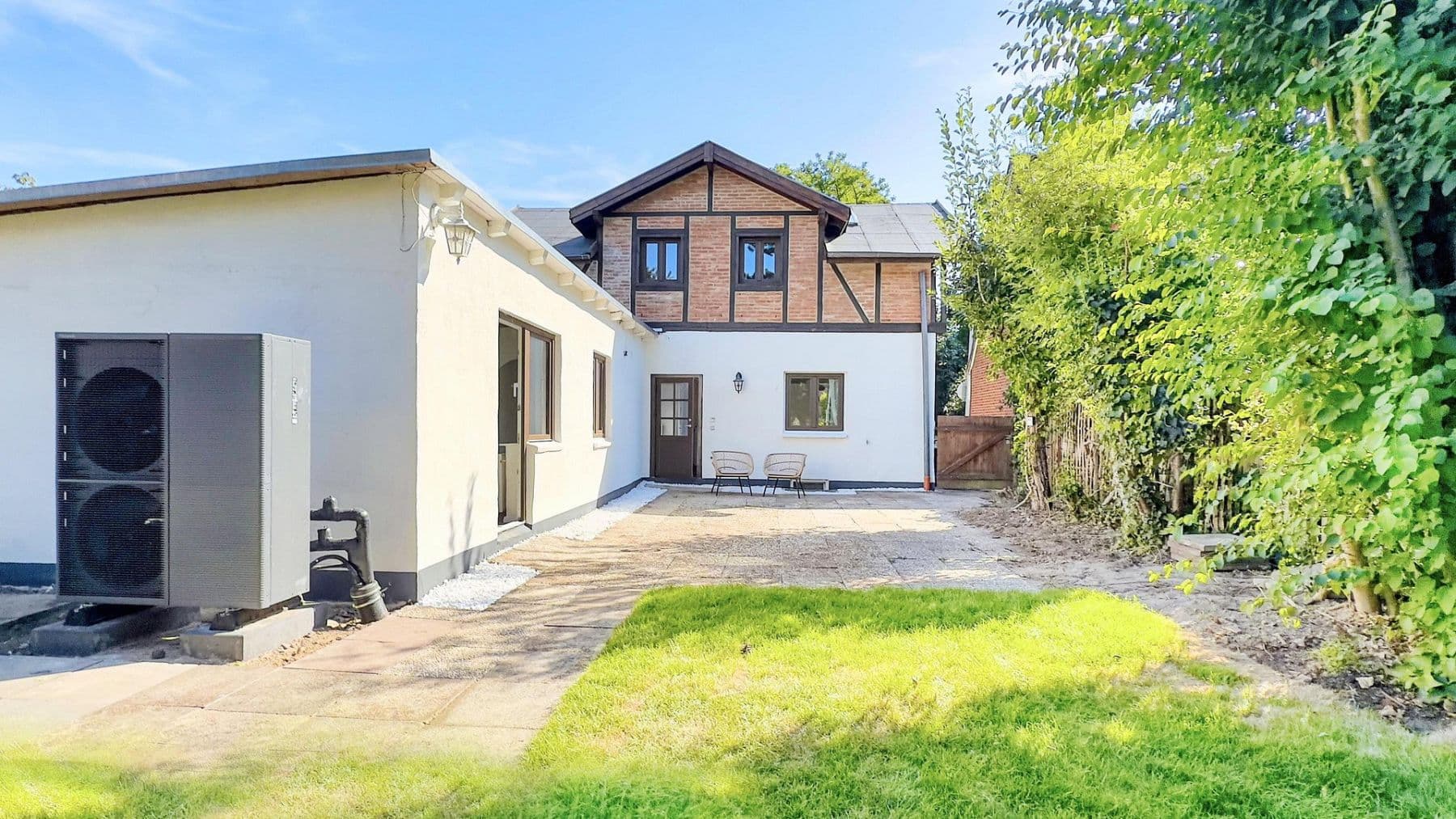 Predaj domu 136 m², pozemok 501 m², Ahrensburg, Šlezvicko-Holštajnsko Predaj domu 136 m², pozemok 501 m², Ahrensburg, Šlezvicko-Holštajnsko