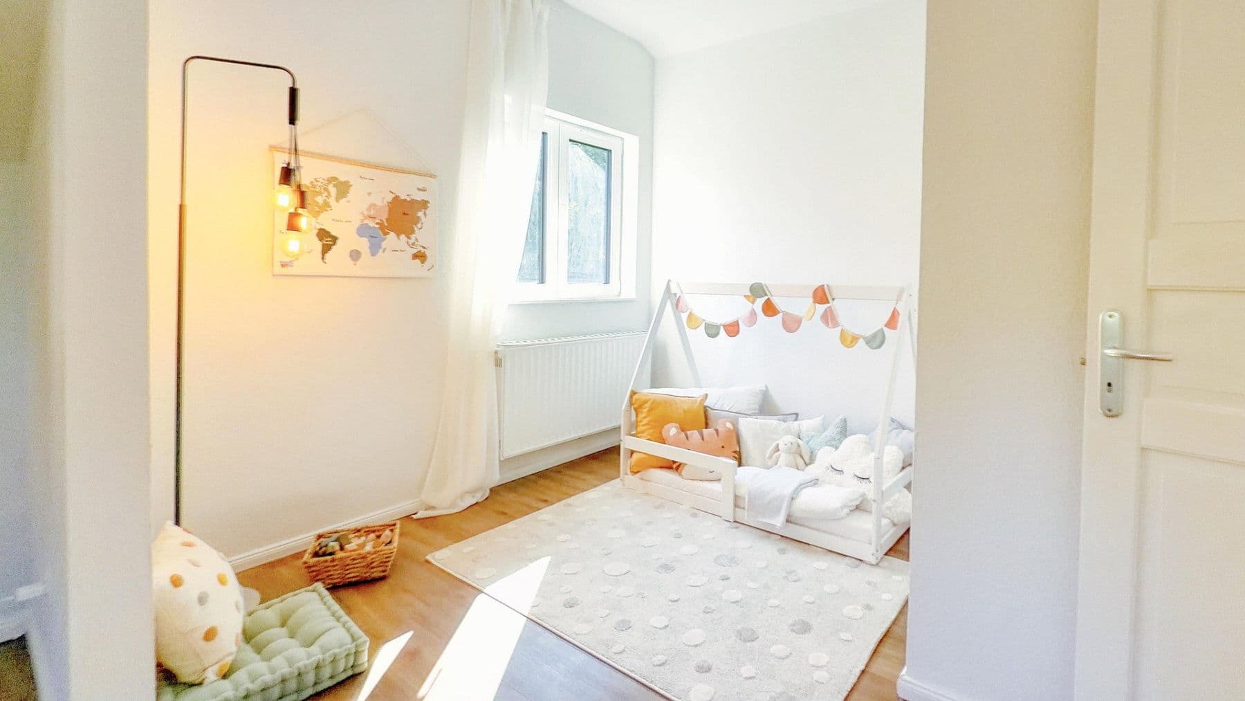 Predaj domu 136 m², pozemok 501 m², Ahrensburg, Šlezvicko-Holštajnsko Predaj domu 136 m², pozemok 501 m², Ahrensburg, Šlezvicko-Holštajnsko