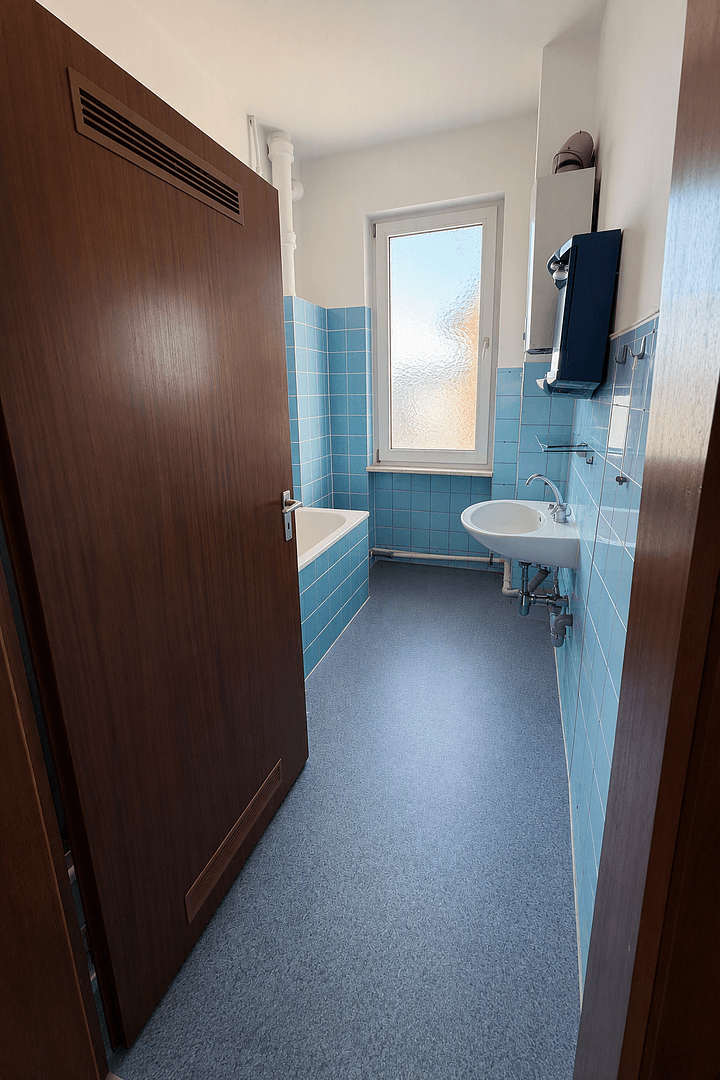 Prenájom bytu 3-izbový 87 m², Salierstr. 59, Pforzheim, Bádensko-Wurttembersko Prenájom bytu 3-izbový 87 m², Salierstr. 59, Pforzheim, Bádensko-Wurttembersko